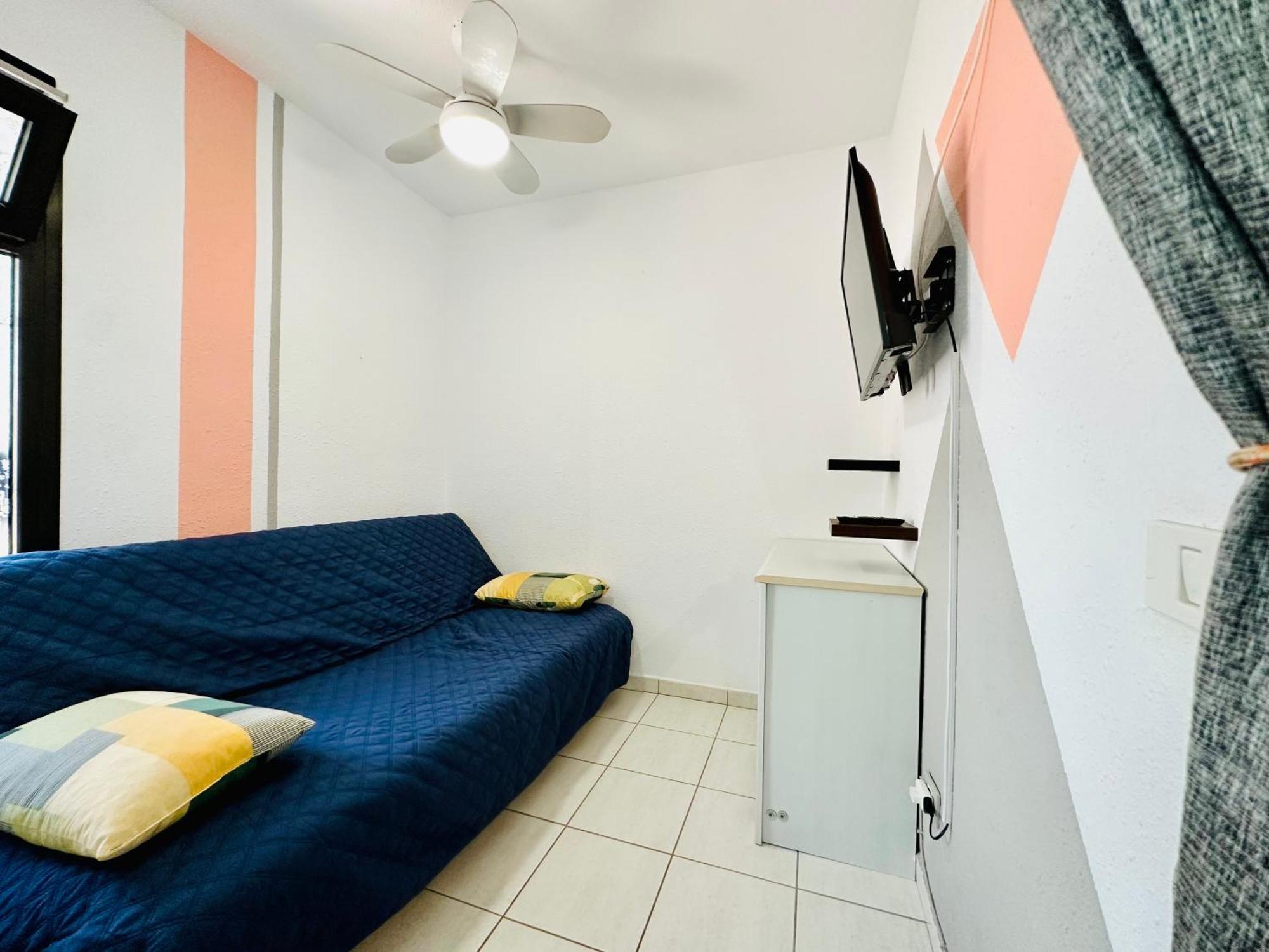 Quiet Apartment Chayofita Арона Экстерьер фото